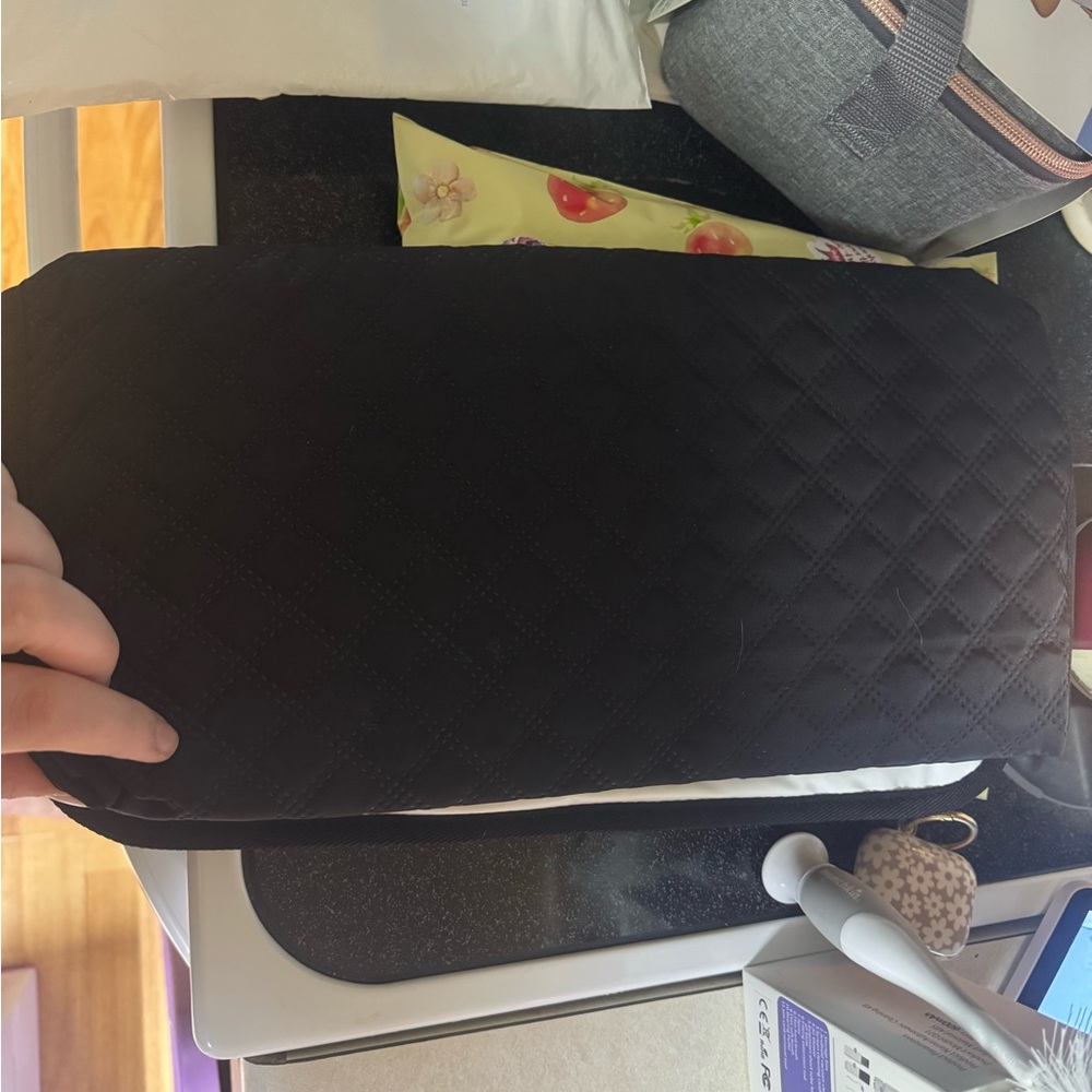 Portable changing pad